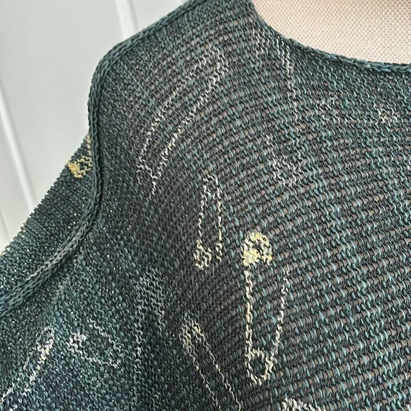 NWOT Paper Temples Knit Sweater with Painted Pins - Picture 2 of 4